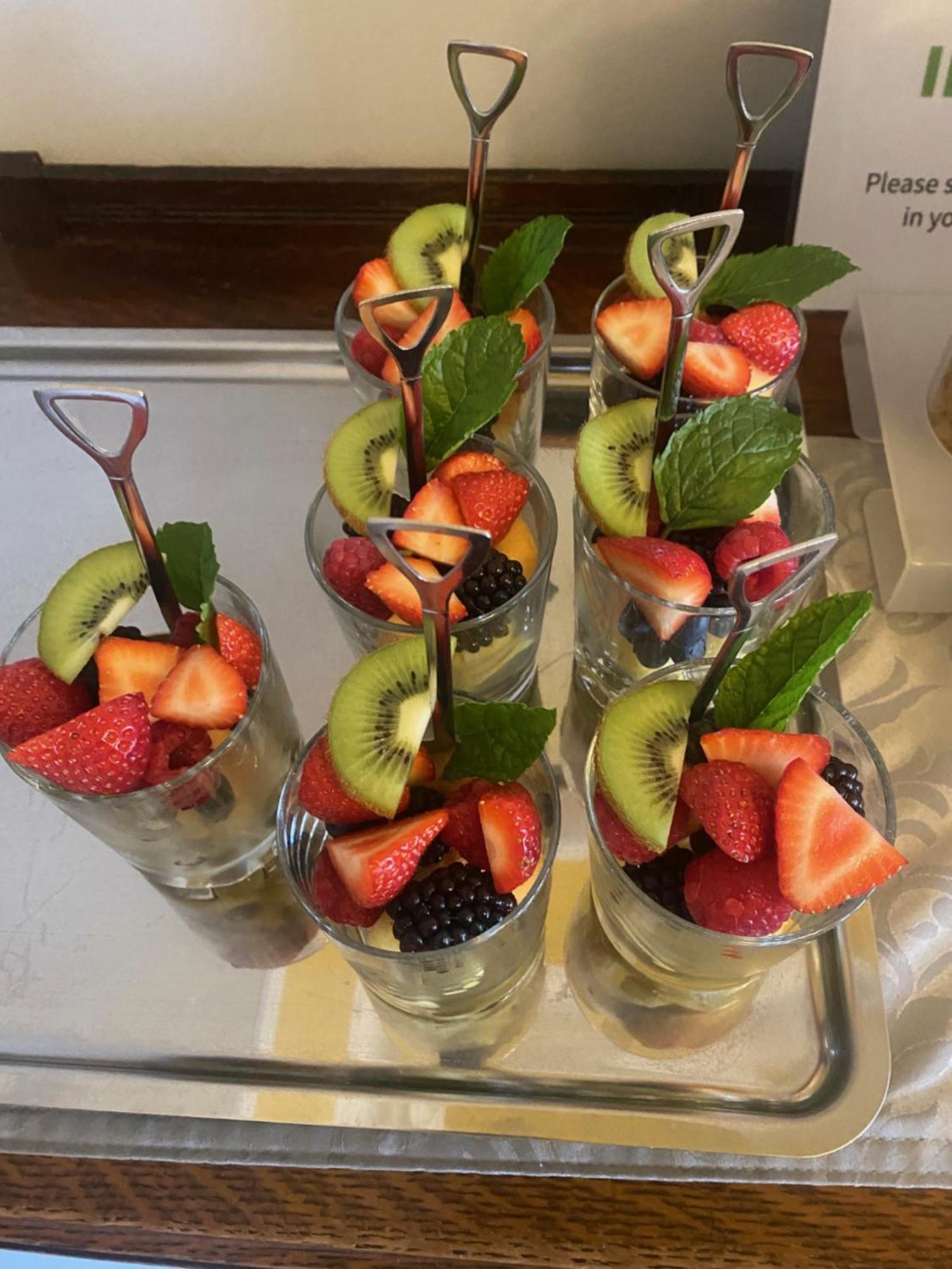 לארגס St Leonards Guest House מראה חיצוני תמונה